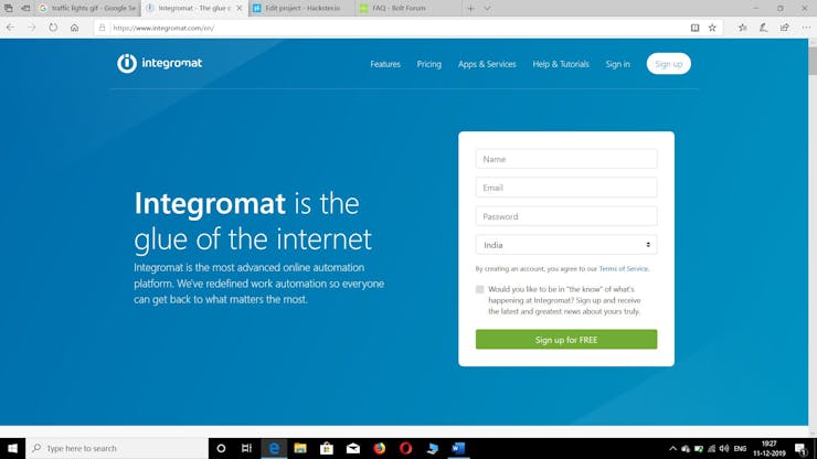 This image has an empty alt attribute; its file name is integromat_YL1Zo3FLEy.JPG